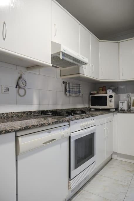 La Casina De Cori Appartement Luarca Buitenkant foto