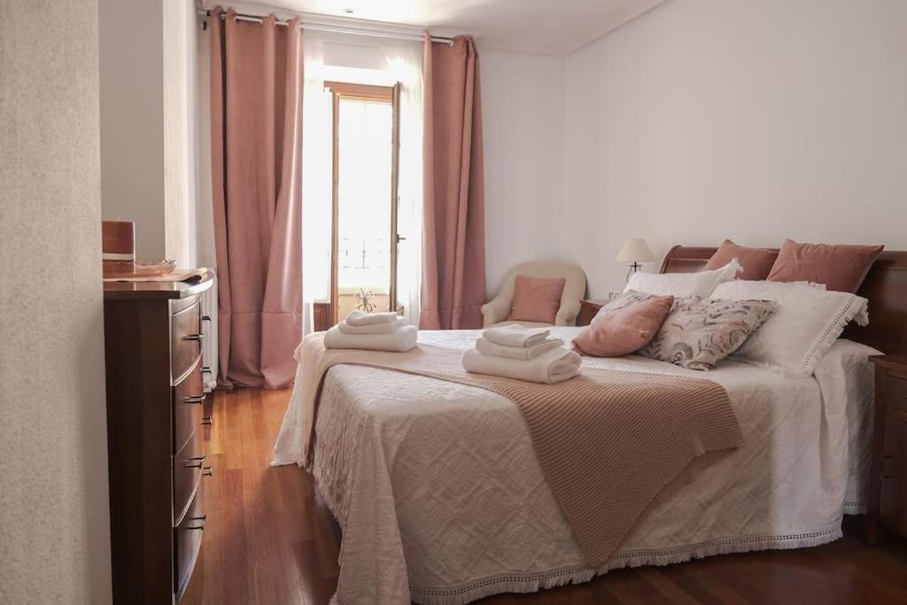 La Casina De Cori Appartement Luarca Buitenkant foto