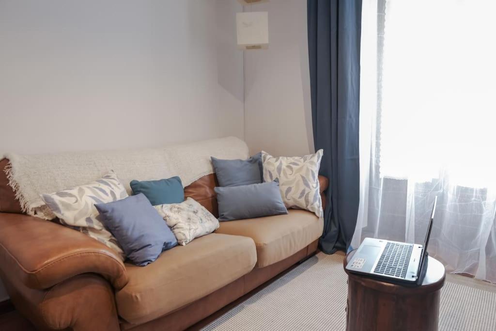 La Casina De Cori Appartement Luarca Buitenkant foto